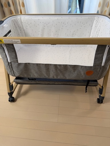 【美品】HZDMJ  ベビーベッド　2024 品川区受け取りのみ