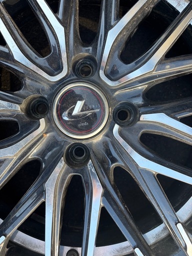 値下げ可軽自動車　レオニス　ホイール