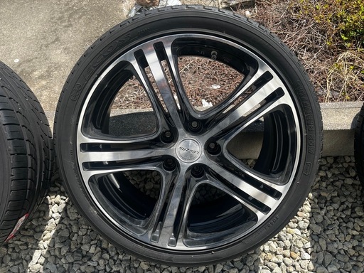 レグザスS501 18インチ4本セットタイヤ付ホイール格安