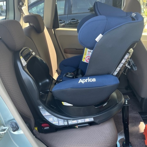 アップリカ　ディアターン　プラス　ISOFIX