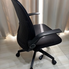 オフィスチェアーの画像