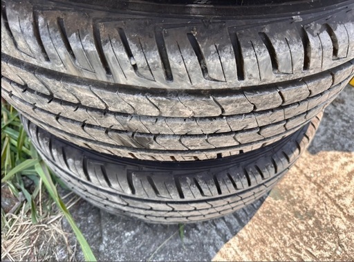 ジープ　純正ホイールタイヤ　セット４本245/65R17 タイヤ製年2023溝バリバリ