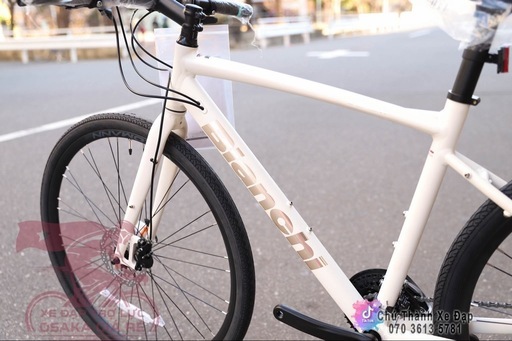 新車　BIANCHI ( ビアンキ ) クロスバイク C SPORT2 DISC 47