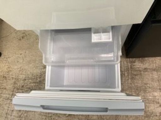ID:636002　２ドア冷凍冷蔵庫１７９L　シャープ　２０２２年製