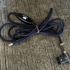 黒　丸型　こたつテーブルの画像