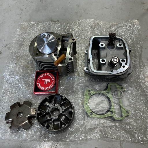 希少品　廃番品ホンダ4stキャブ車トゥデイ、DIO AF61/62
