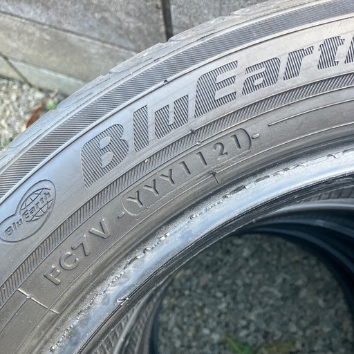 21年製夏タイヤ4本 185/55R16  ヨコハマブルーアース AE01