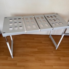 【美品】高さ/幅調節可能押入れ収納の画像
