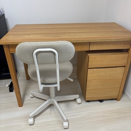お取り置き中　無印良品　　　学習机