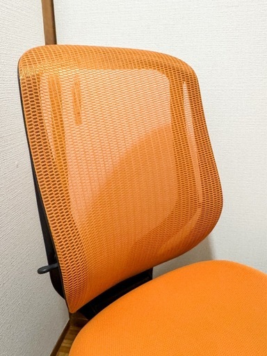 ［美品］オカムラ　シルフィ　オフィスチェア
