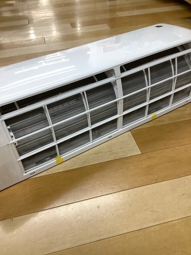 【トレファクラパーク岸和田店】壁掛けエアコン　SHARP 2025年製　リモコン付