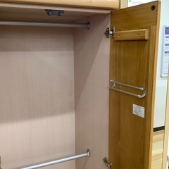 【トレファクラパーク岸和田店】ワードローブ　 2枚扉　ナチュラルの画像