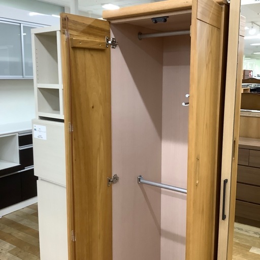 【トレファクラパーク岸和田店】ワードローブ　 2枚扉　ナチュラル