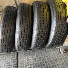 145/80R12 80/78Nの画像