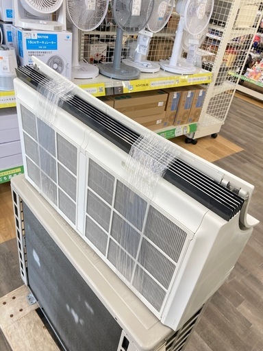 【トレファク高槻店】安心の6ヶ月間保証！取りに来られる方限定！SHARP（シャープ）の壁掛けエアコンのご紹介です！