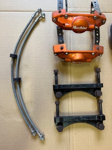 K-SPORT  8POT キャリパーとディスクローター セット