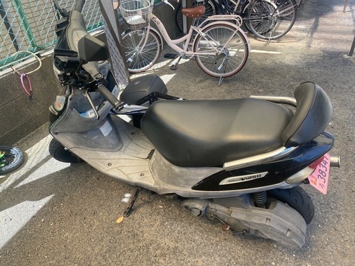 バイク v125g