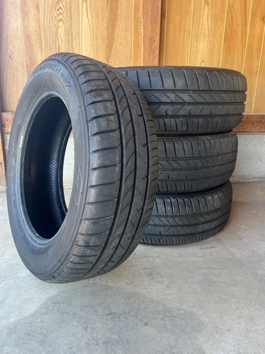 新品外し中古タイヤ組み換え無料215/60R17 96H TOYO年製2025