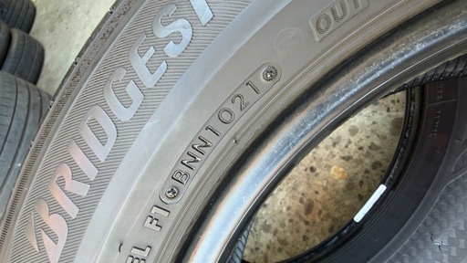【良品バリ山】215/60R16 REGNO BRIDGESTONE GR-X2 ブリヂストンレグノ高級タイヤ16インチ
