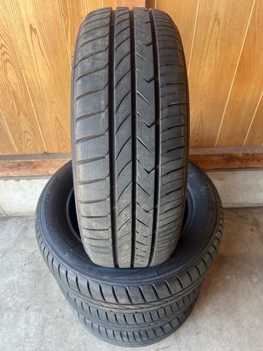 新品外し中古タイヤ組み換え無料215/60R17 96H TOYO年製2025