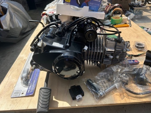 中華150cc横置遠心クラッチエンジン