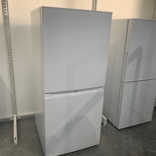 【ジモティー割】ハイアール　2022年製　121L 冷凍冷蔵庫（ID2034）