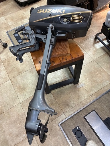 スズキ 2馬力船外機 DT2 現状品 動作未確認