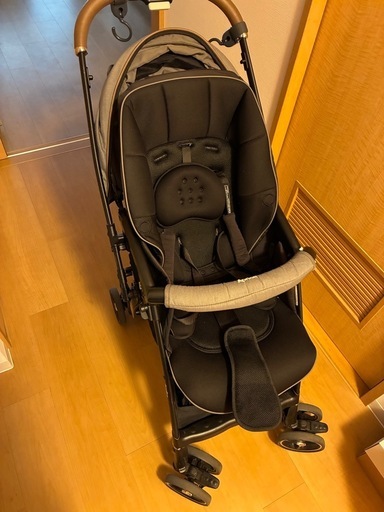美品　Aprica(アップリカ) A型ベビーカー ラクーナクッションフリー