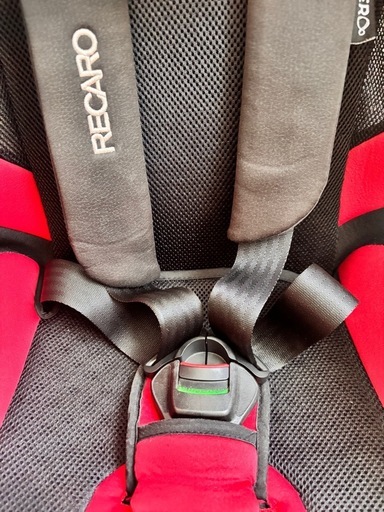 チャイルドシート　ジュニアシート　レカロRECARO J1 セレクト　カーディナルレッド