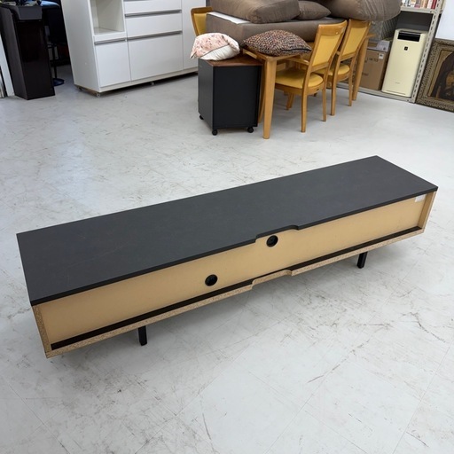 【超美品‼️】定価87,120円♪ サンキコーポレーション 180cmローボード テレビ台 リビング収納家具 セラミック柄ブラック♪