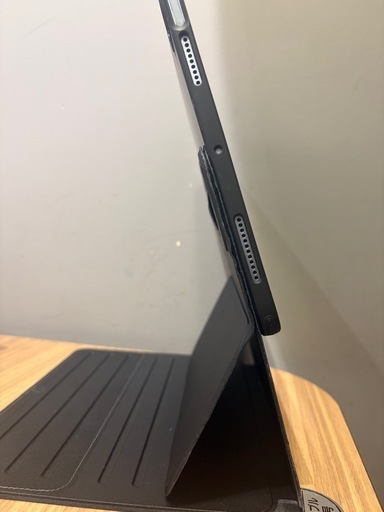 iPad Air 11インチ (M3・2025年モデル) 128GBスペースグレ