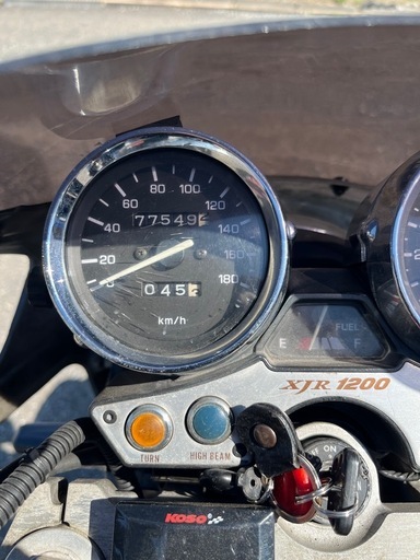 値引き可
XJR1200 車検R9年8月乗って帰れます