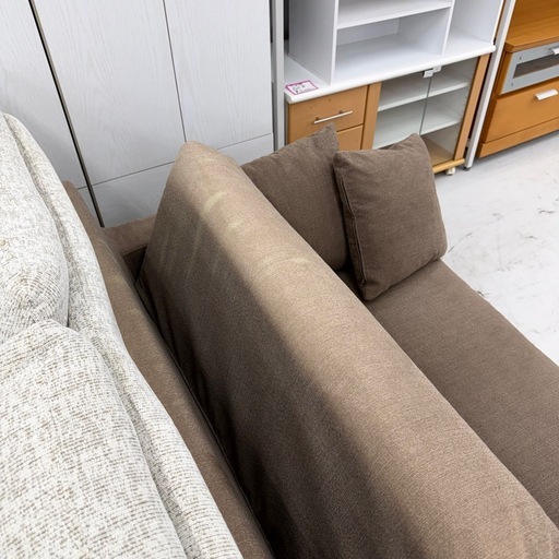 【超美品‼️】定価189,000円♪ クラスティーナ 210cm幅3人掛けカウチソファ(DEN-デン-) 羽毛クッション 布製ブラウン