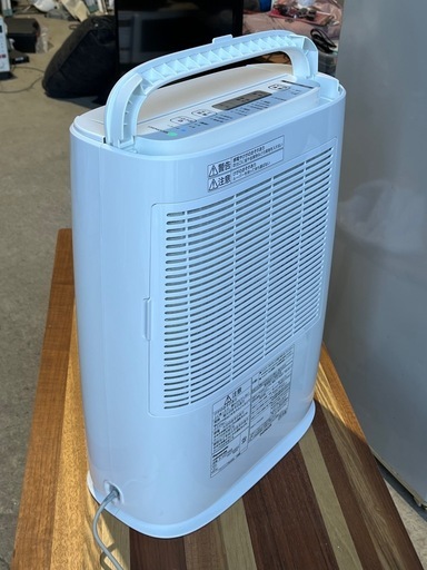 ２０２０年製　衣類乾燥除湿機　デシカント方式　ナノイー搭載　ホワイト　ワイド・スイング送風　花粉・結露対策　Ｆ－ＹＺＴＸ６０