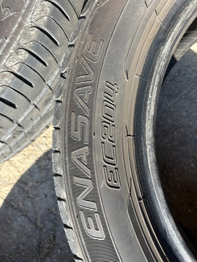DUNLOP タイヤ4本セット　185/60R15 23年製