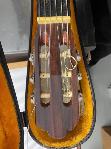Shinano Guitar No.10F クラシックギター ハードケース付き
