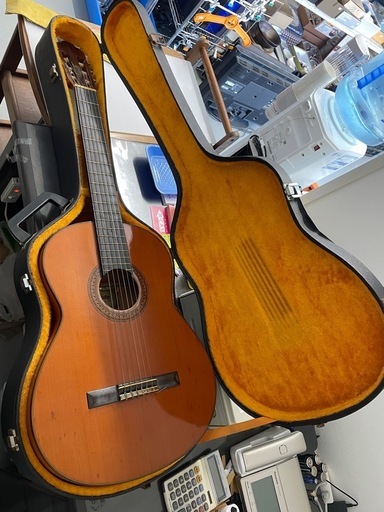 Shinano Guitar No.10F クラシックギター ハードケース付き