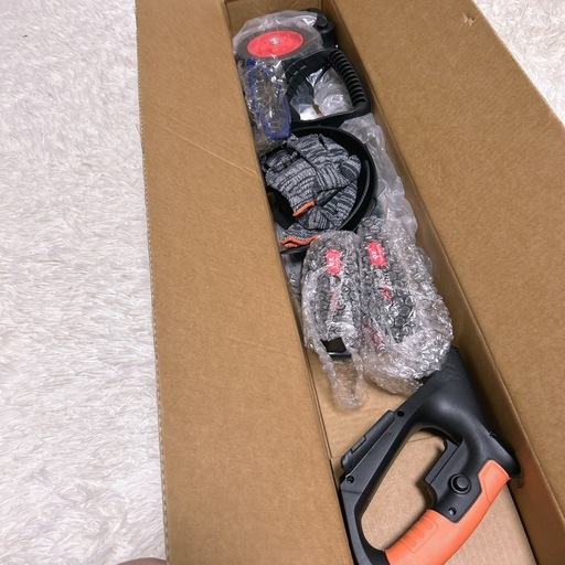 草刈り機 充電式草刈り機 強力電動草刈機 連続駆動40-50分 補助車輪付き 伸縮式 3段階調整 多種類替刃付属 二重安全ロック 軽量アルミ合金製 家庭用業務用対応 雑草低木刈取 充電式 日本語説明書付き バッテリー 2個付き ブラック