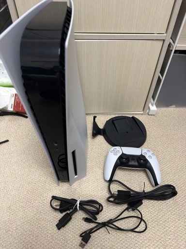 PS5本体 ディスクドライブ搭載モデル 1000A 本体 CFI-1018A