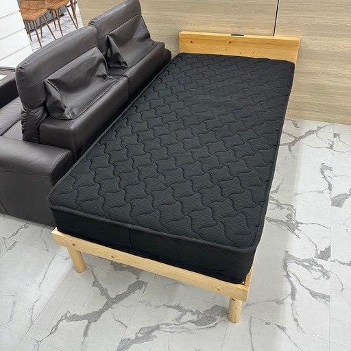 ナチュラル?シングルベッド＆マットレスセット?他にも中古家具あります✨