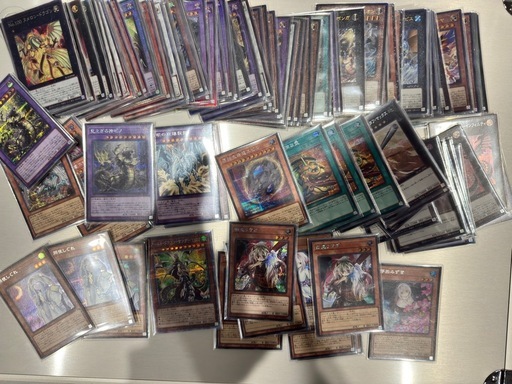 遊戯王カード　　  （写真追加しました）