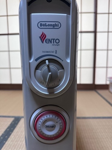 デロンギ　オイルヒーター　V551115EFS