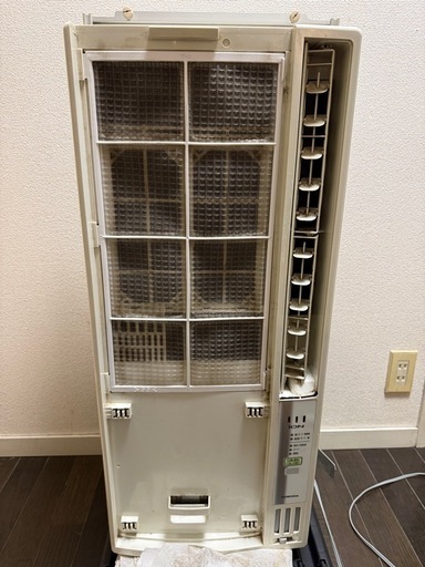 窓エアコン　 CW-A1617