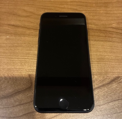iPhoneSE3 第3世代　美品　中古　　本体