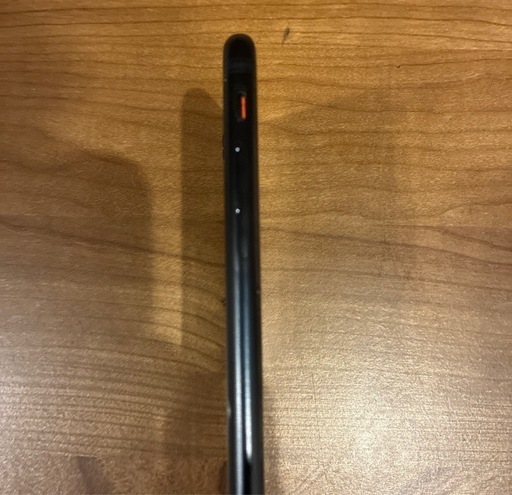 iPhoneSE3 第3世代　美品　中古　　本体
