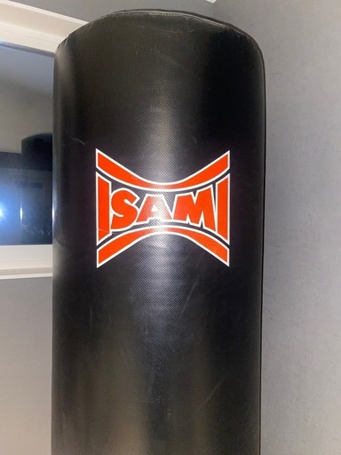 ISAMI スタンディングサンドバッグ 黒