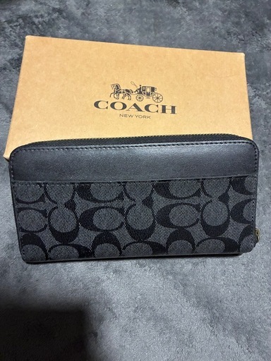 coachコーチ　長財布黒