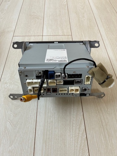 NSZT-Y64T トヨタ純正9インチナビ 30アルファード前期型で使用