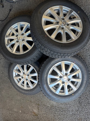 値下げ175/70R14ホイール付き スタッドレスタイヤ＋ナット