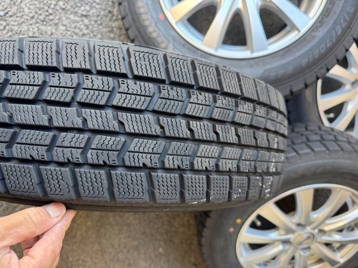 値下げ175/70R14ホイール付き スタッドレスタイヤ＋ナット